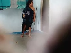 جسیکا در لباس قرمز t ...