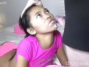 با موهای قرمز بنفش م ...