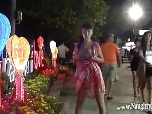 زیبایی busty دارای م ...